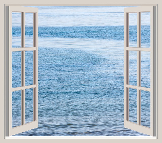 Bei Fensterbude können Sie neben Kunststofffenstern auch Holzfenster oder Holz-Alufenster bestellen
